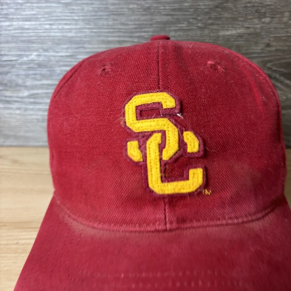 Vintage USC Trojans Hat Cap Strap Back Red Yellow NCAA Football Nike College